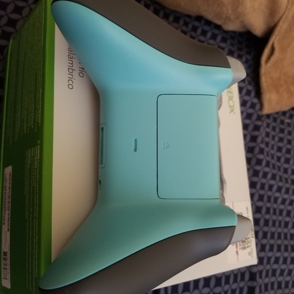 Xbox one controller Grey/Blue - Picture 4 of 5